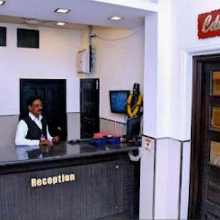 Vitthal Inn Pandharpur Exteriér fotografie