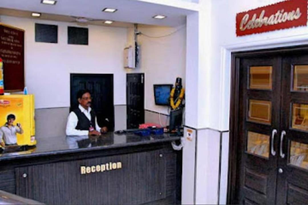 Vitthal Inn Pandharpur Exteriér fotografie